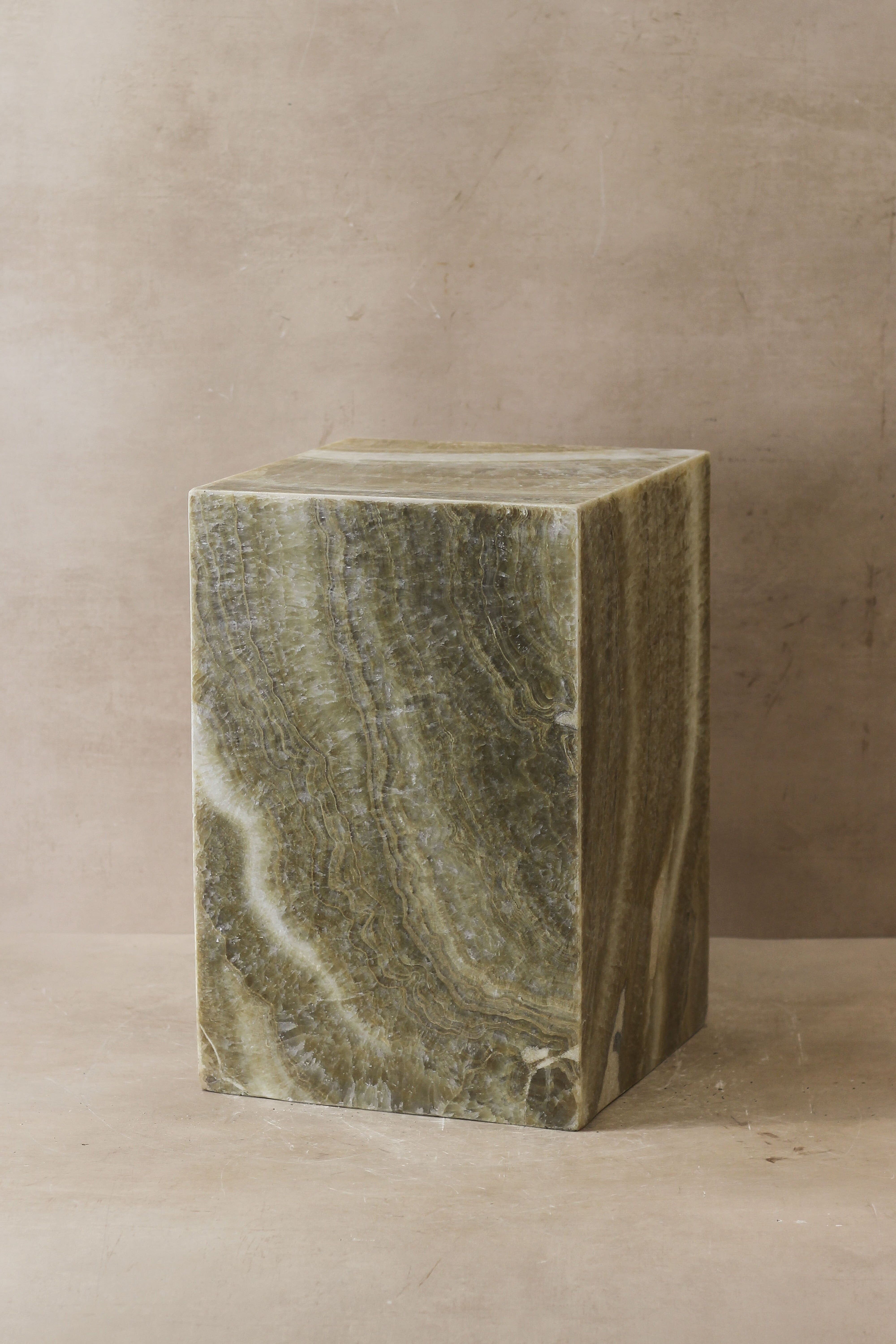 Table d'appoint sur pied en onyx - N° 4