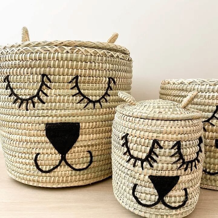 Cestino in vimini con faccia di animale berbero - Contenitore per bambini ricamato con coperchio e orecchie