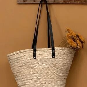 Panier à long manche