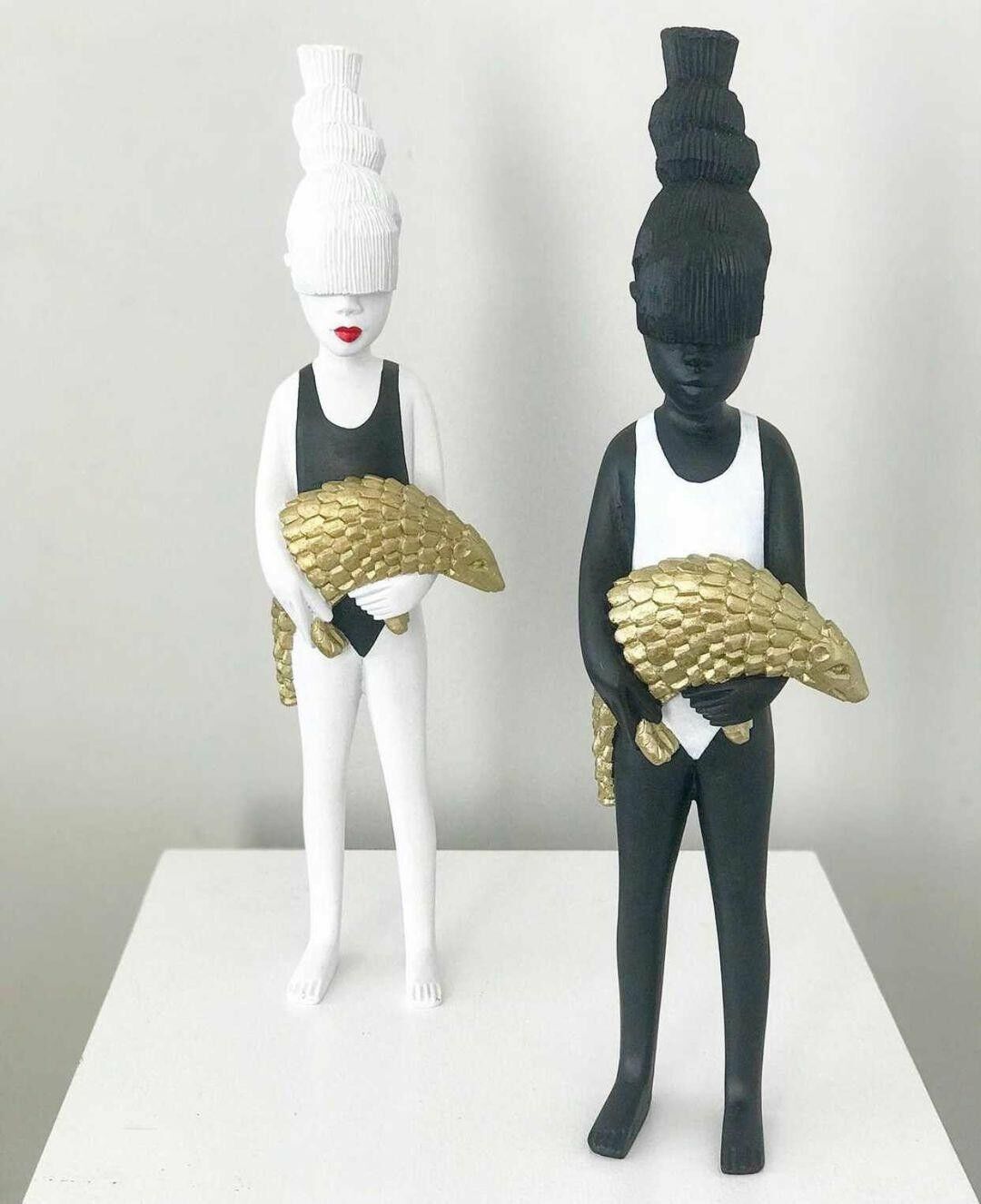 NOUSH DOLLS - Fille avec Pangolin