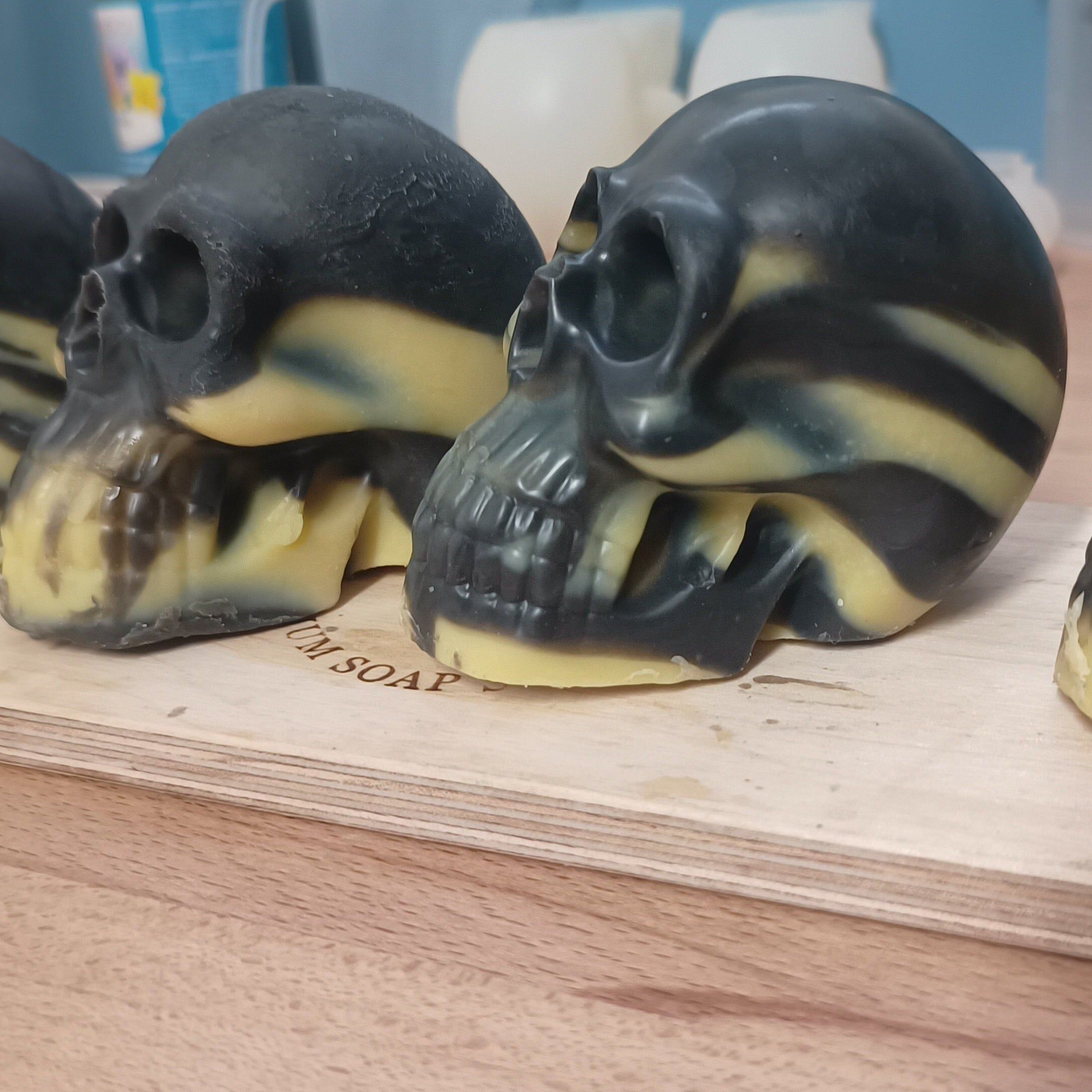 Le Grand Craneur Avocado e Carbone