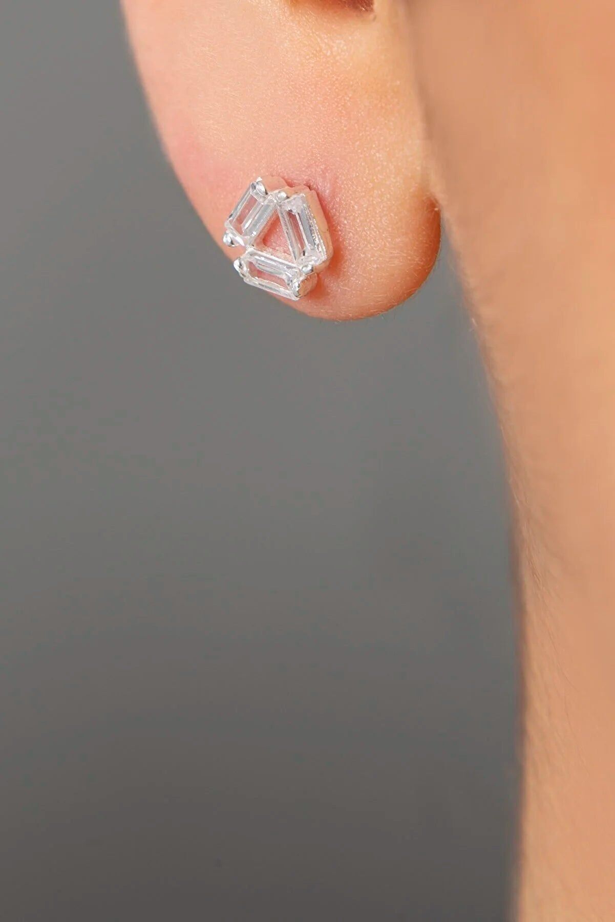 ORECCHINI A BORDO TRIANGOLO