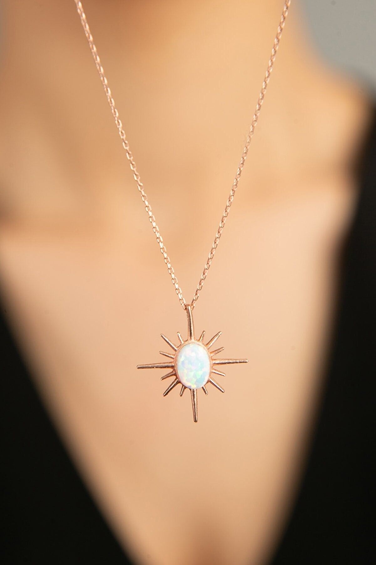 COLLANA BIANCO STELLA OPALE