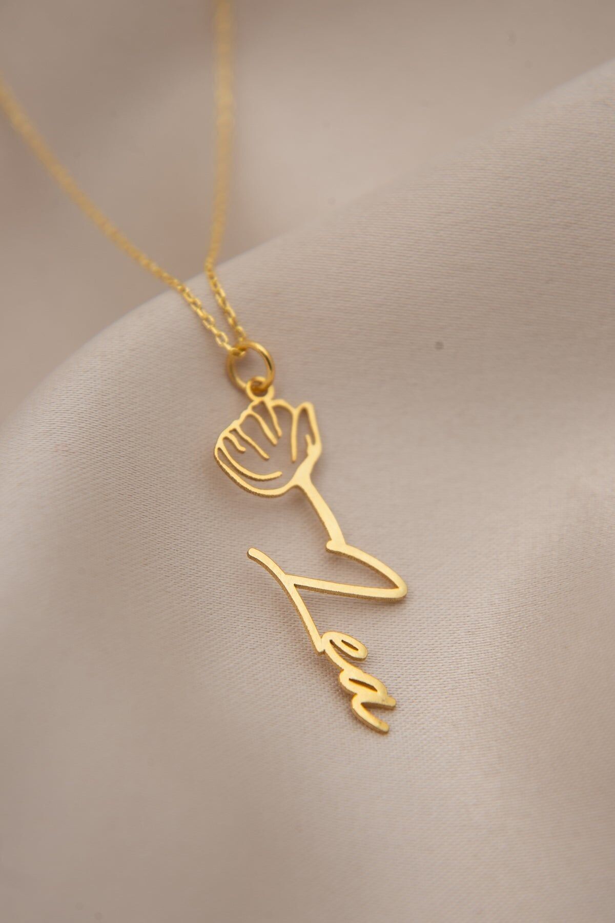 COLLANA CON NOME DI ROSA