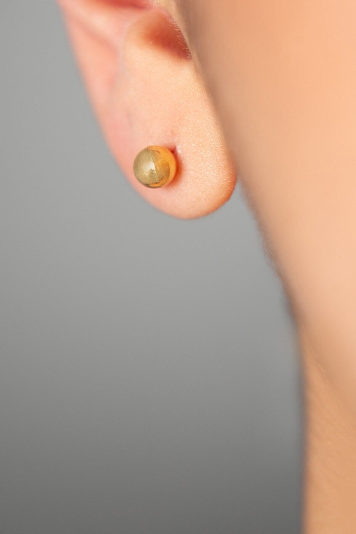 ORECCHINI A BORDO MINIMALISTI