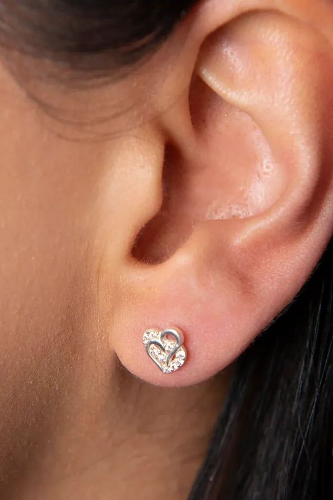 TWO HEARTS OHRSTECKER