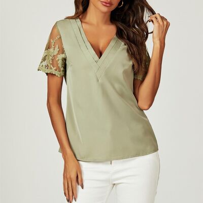 Blusa de encaje con escote en V y manga corta en color oliva