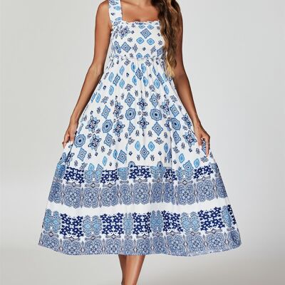 Vestido largo con capas y detalle de dobladillo con estampado de borde azul en blanco