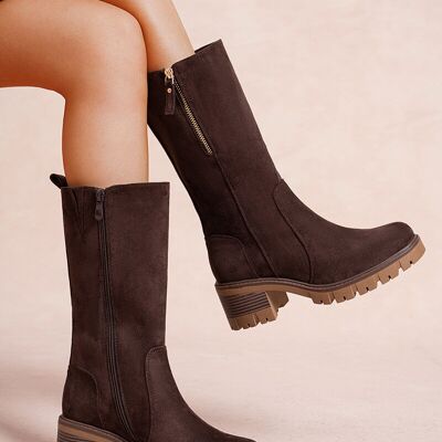 Botas medias de ante