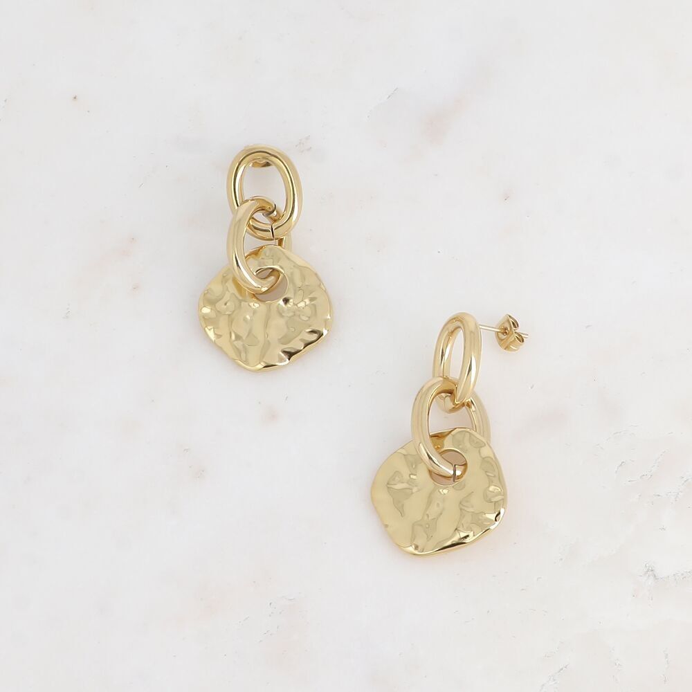 Ohrhänger von Edmée – 3 Stück, 2 Ringe und ein gehämmertes quadratisches Stück