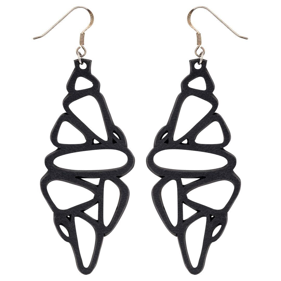 Orecchini in gomma riciclata Pebble