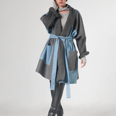 Cardigan grigio oversize con parti in denim