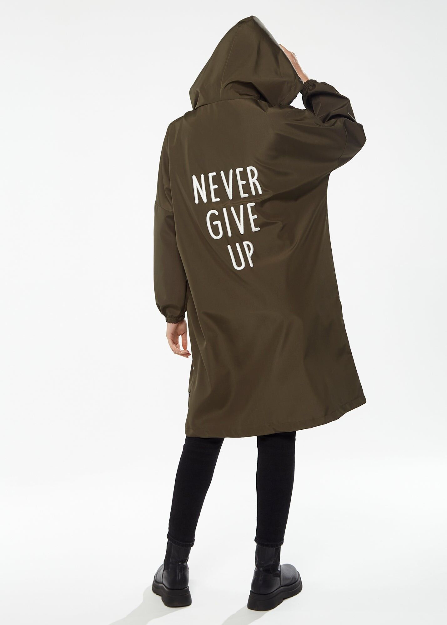 Liquorish – Never Give Up – Parka in Khaki