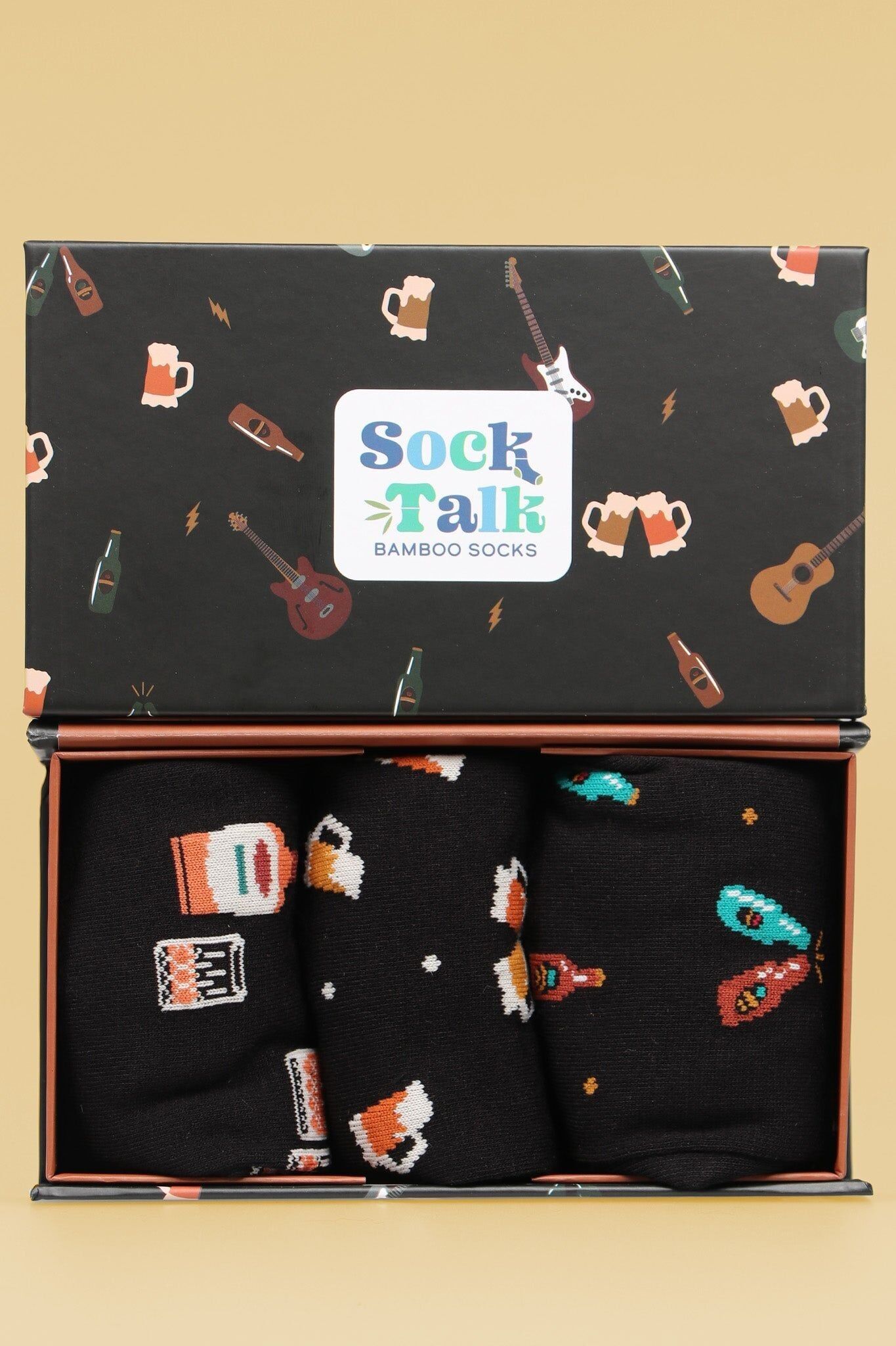 Schwarze Geschenkbox für Männer zum Feiern