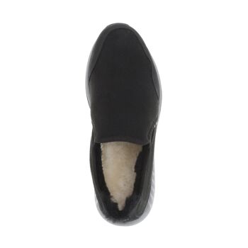 Ms. SNUG SlipOn, noir sur semelle noire 4