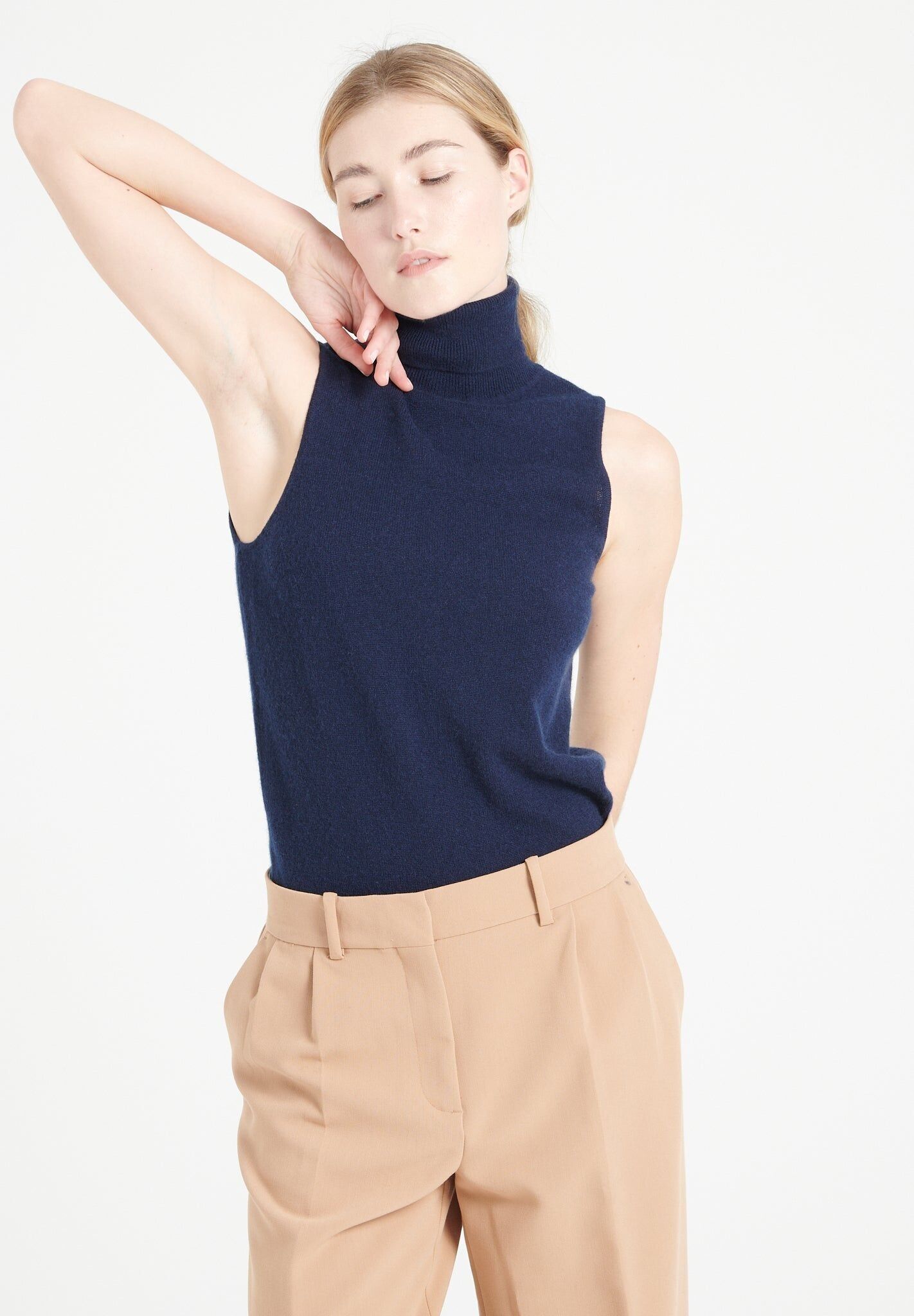 LILLY 13 Maglia dolcevita senza maniche in cashmere blu navy