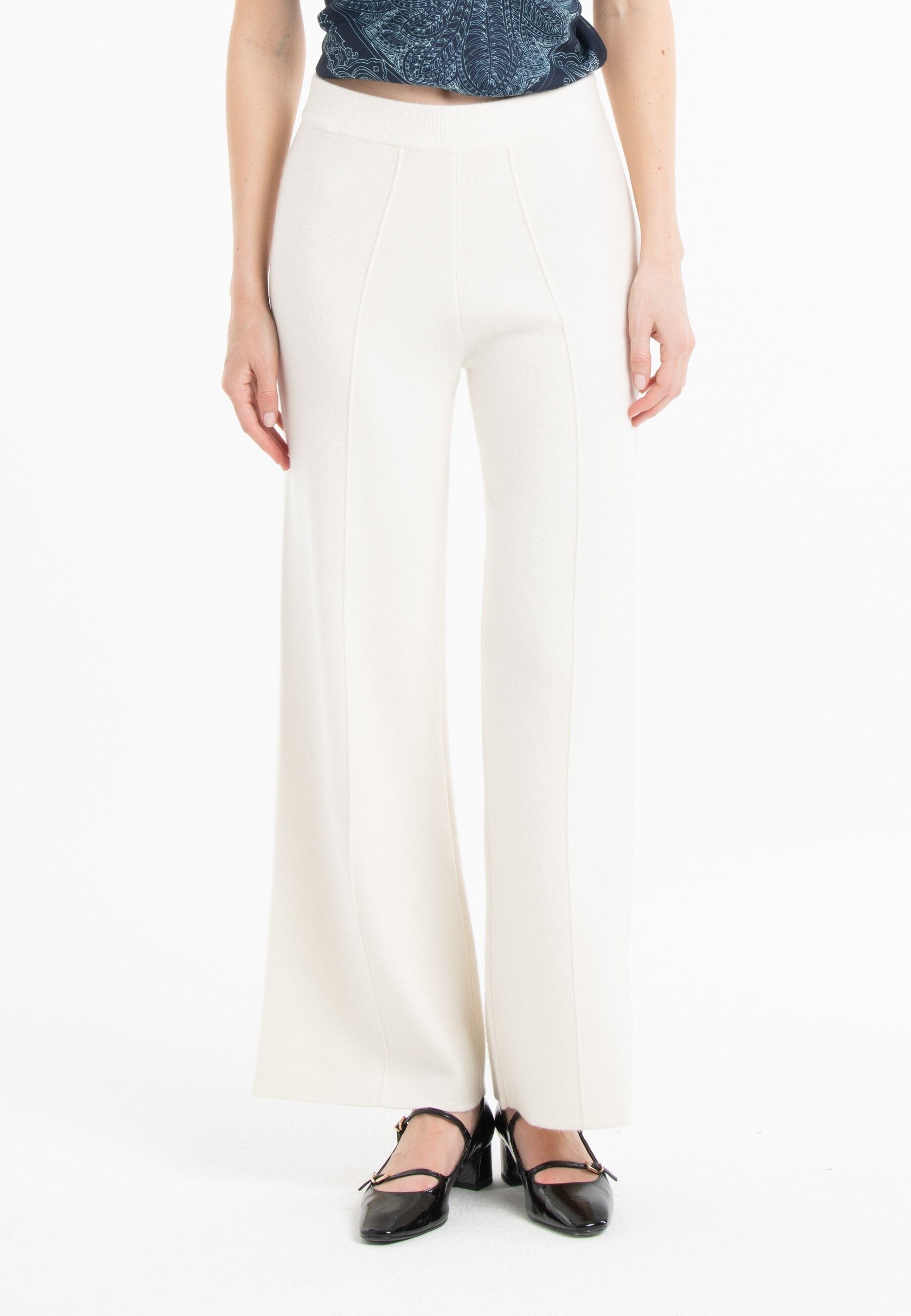 Pantaloni NAMI 25 Milano in maglia di cashmere bianco ecrù