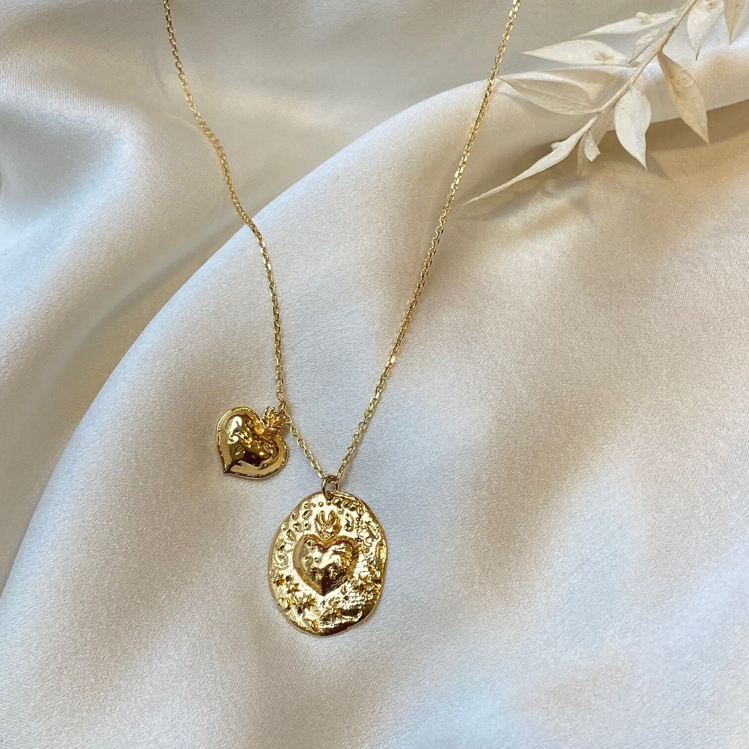 Collier chaine et médaille Ex Voto plaque or Alia (CCHAL32)