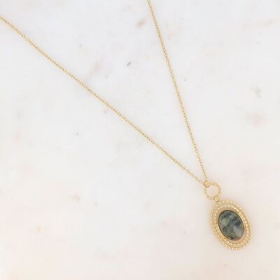 Collana lunga - pendente ovale in pietra naturale e pezzo traforato con motivo a sfere