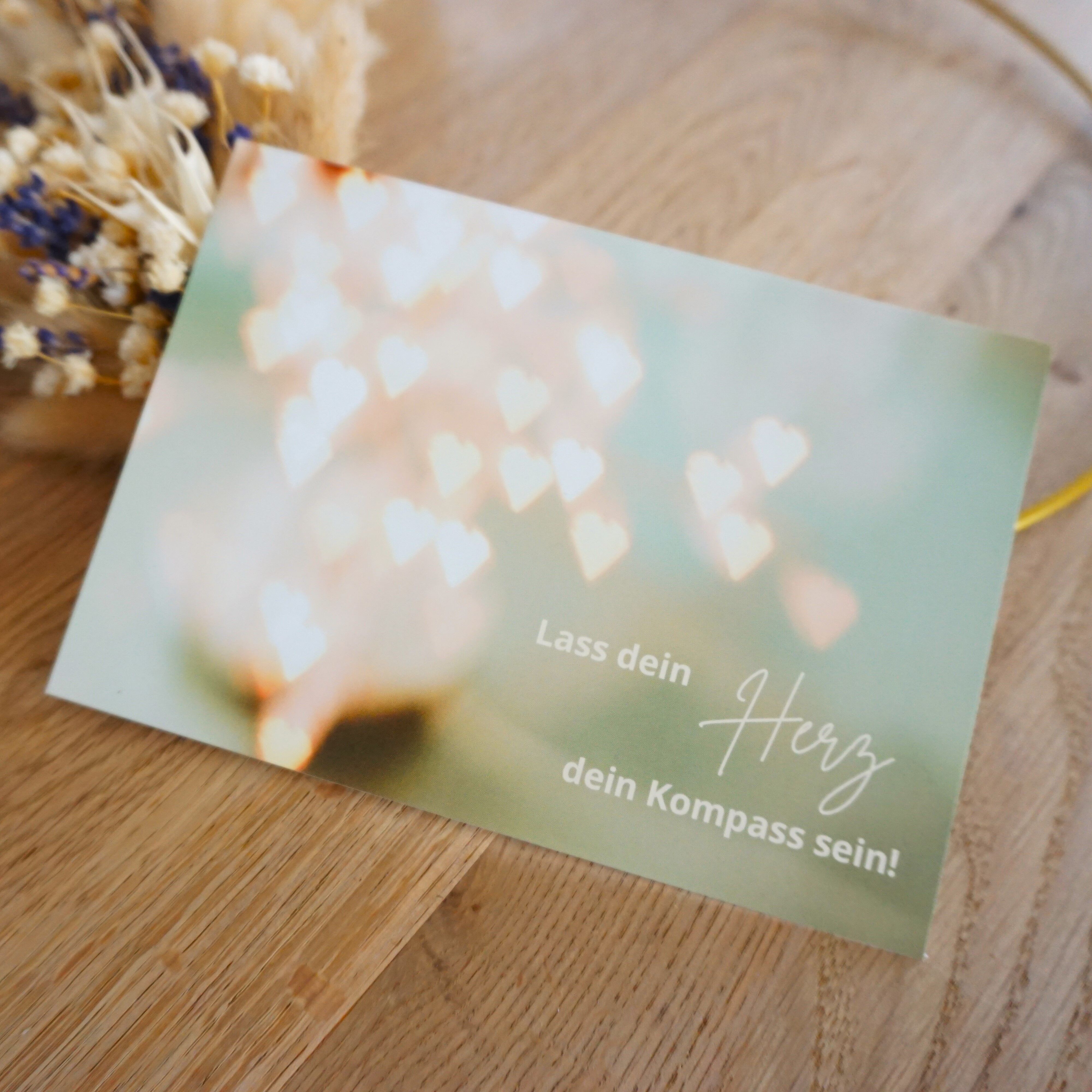 Cartolina “Lascia che il tuo cuore sia la tua bussola”