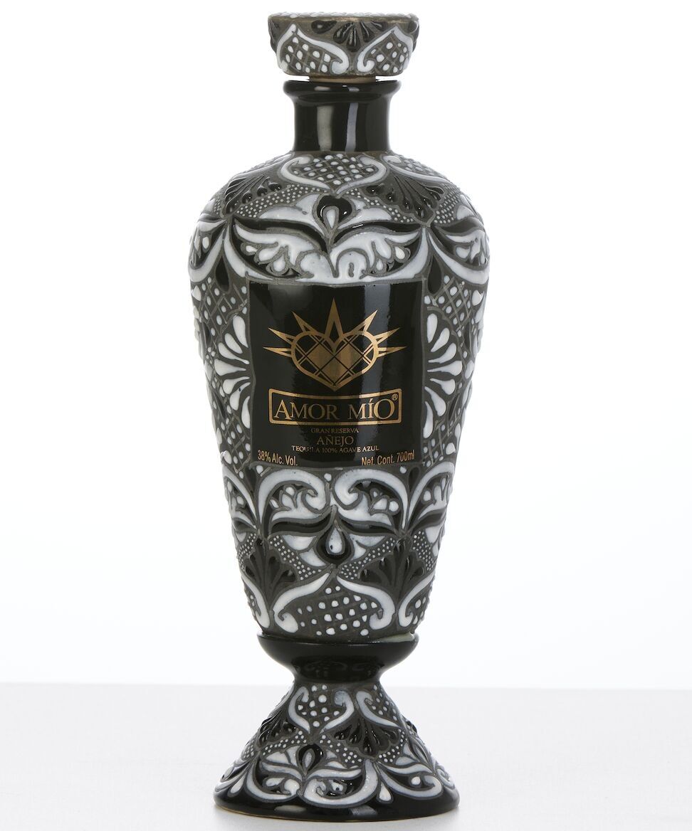 AMOR MIO ANEJO TEQUILA