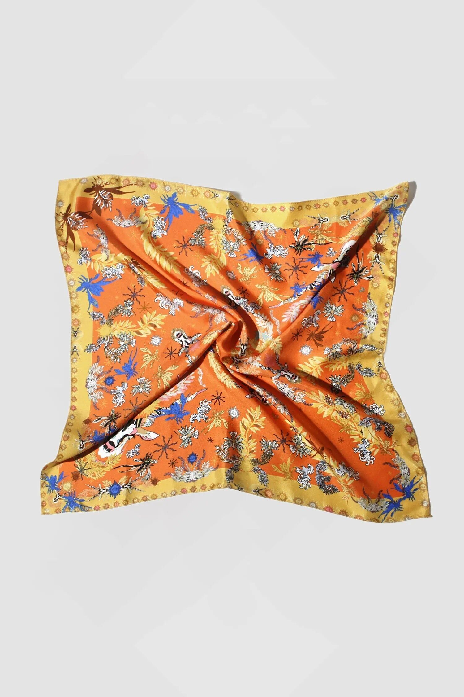 Quadrato 65 in seta arancione “Le Chaman”