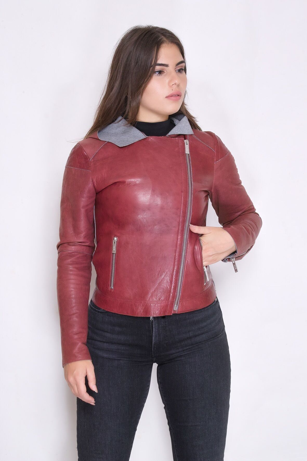 CHIODO IN PELLE ACCOPPIATO CON JERSEY ( COUPLED)