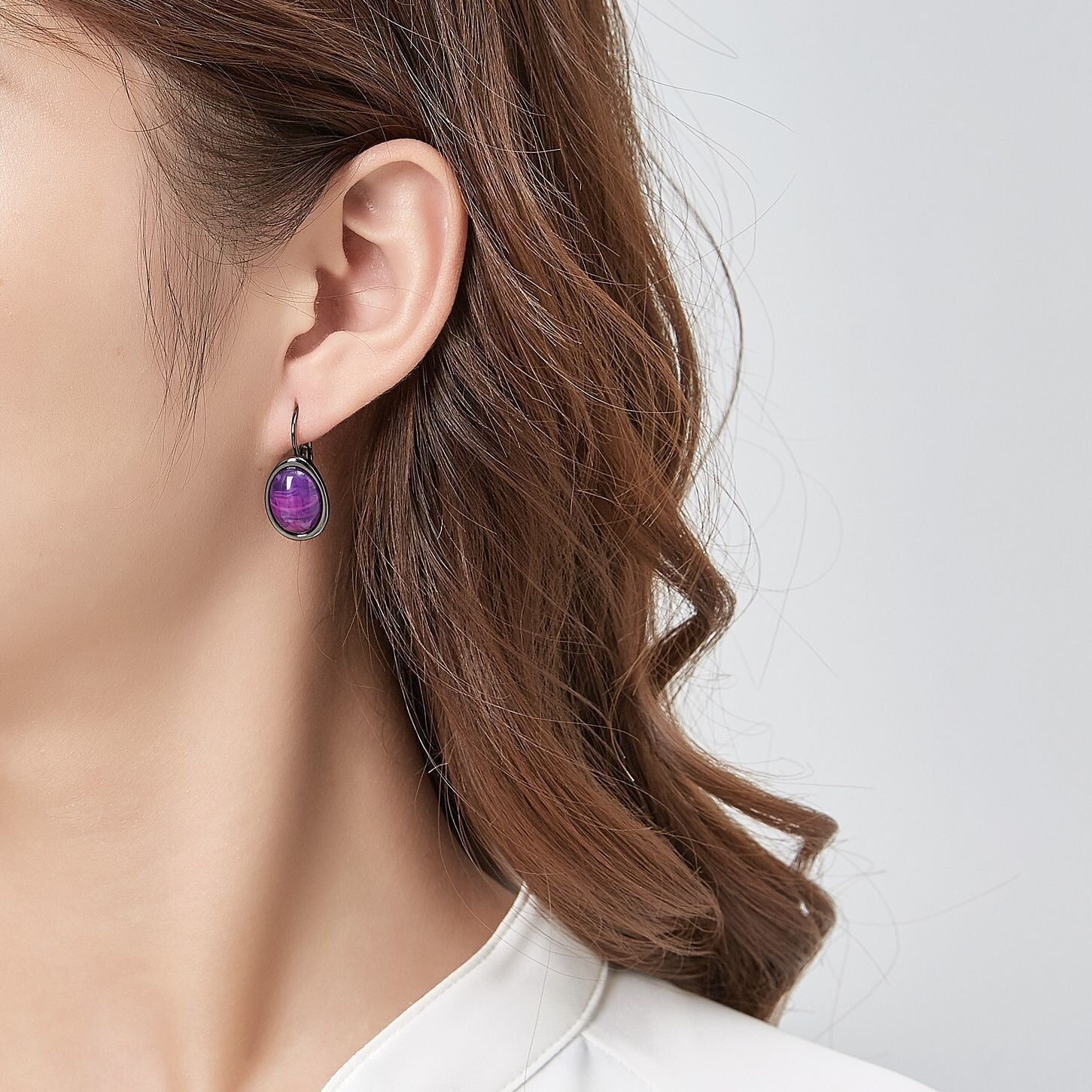 Adriel sleeper earring