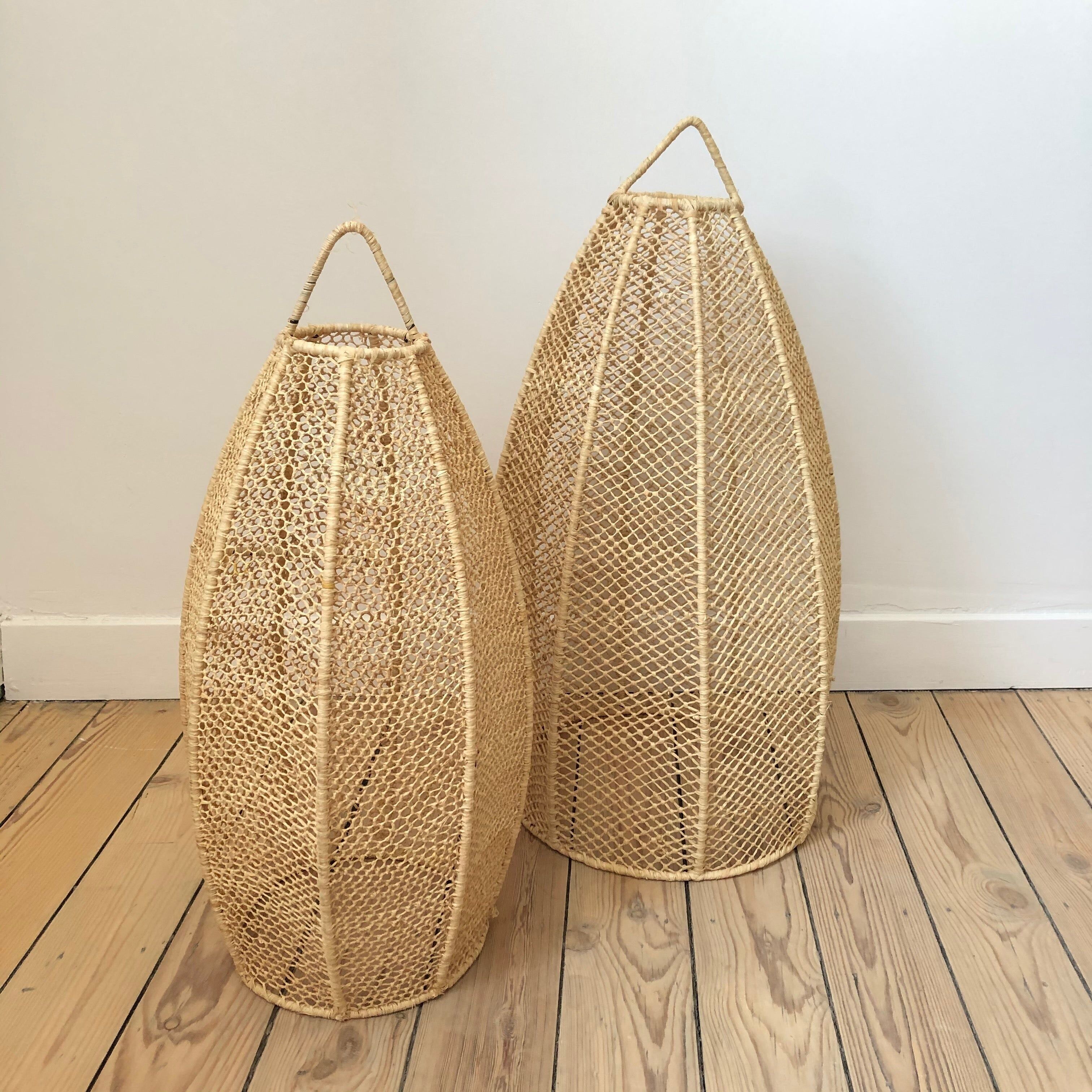 Lampada a sospensione in pizzo di rafia - Slim