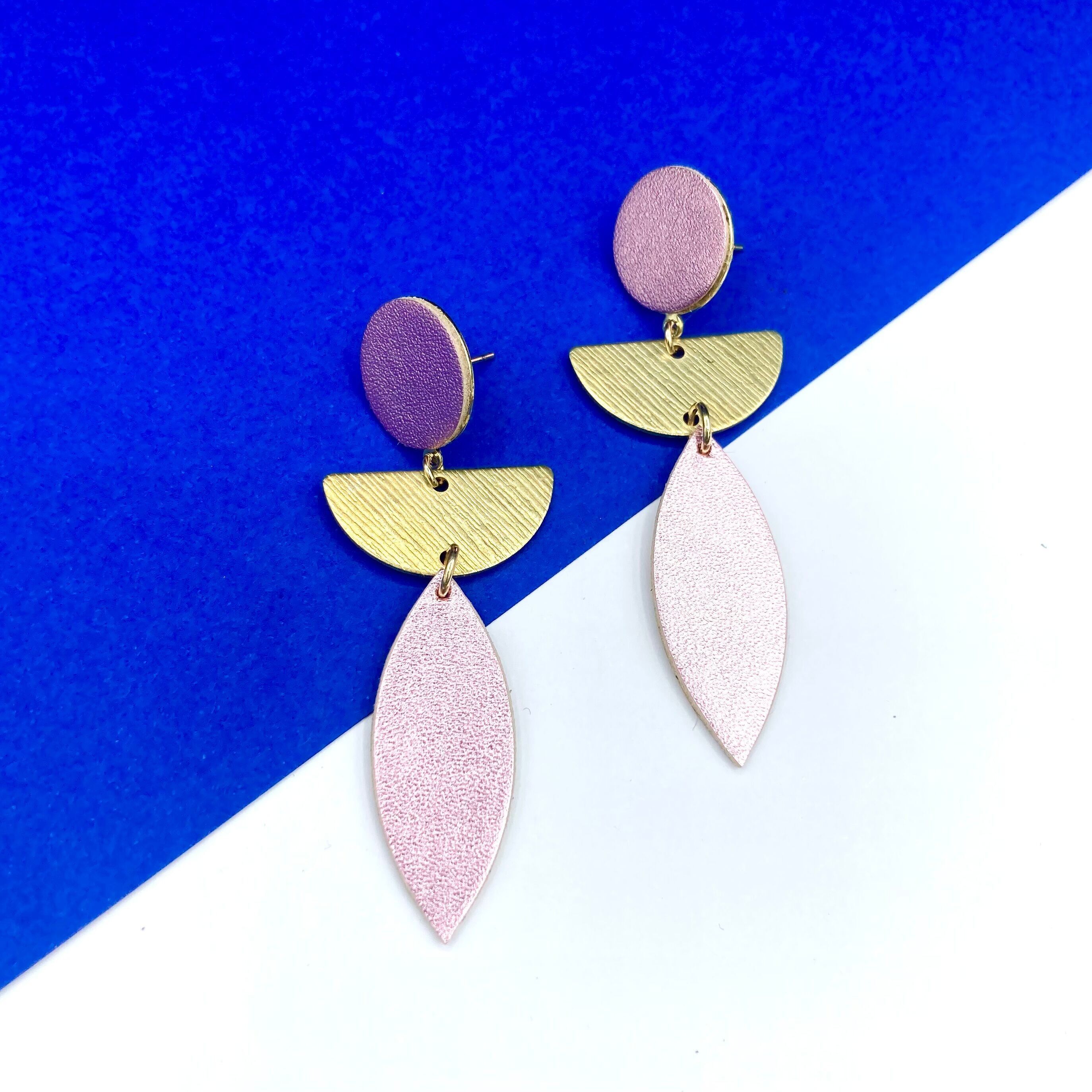 Orecchini metallici rosa pallido Gwen