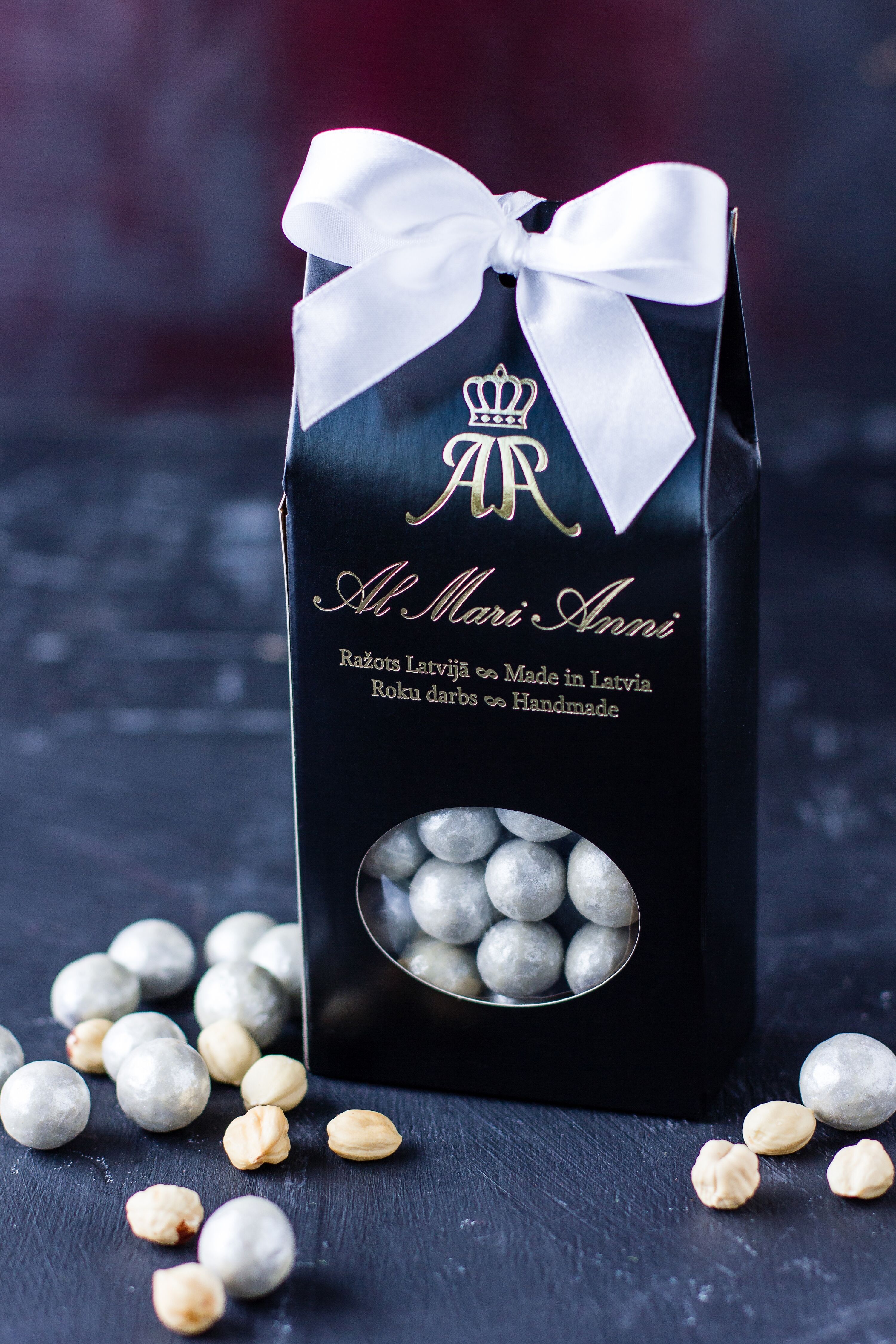 Al Mari Anni Silver Haselnussschokolade | Essbare Perlen