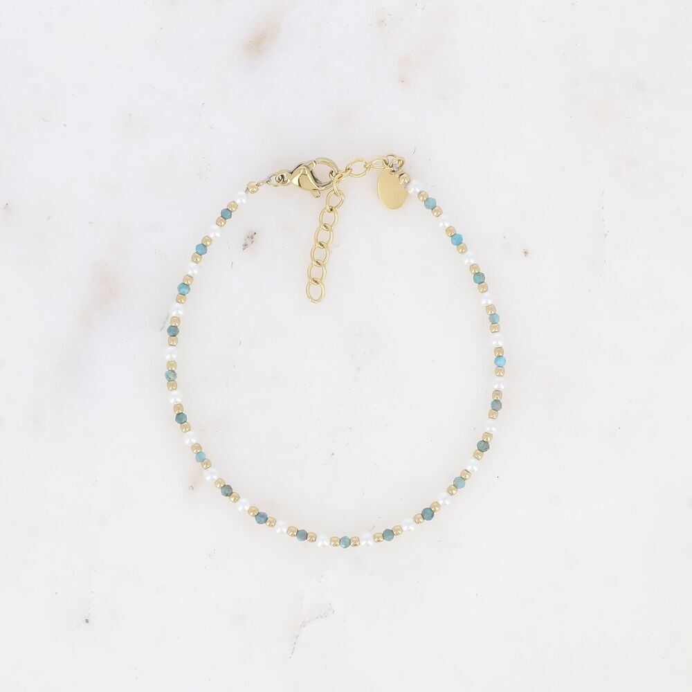 Vudika-Armband – weiße Harzperlen und Natursteine