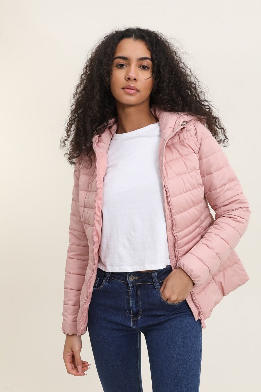 Short down jacket with hood