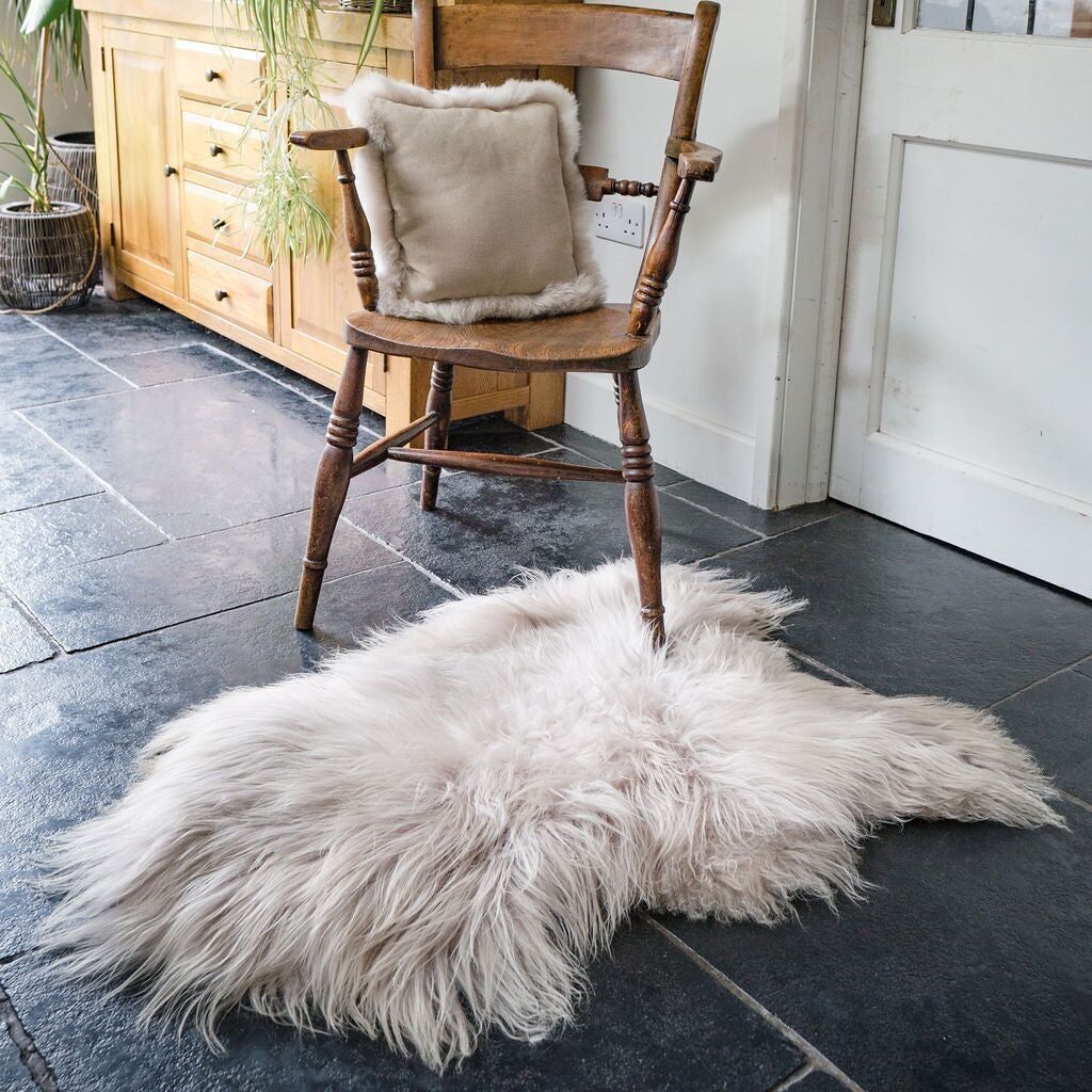 Tappeto in pelle di pecora islandese color carne (singolo)