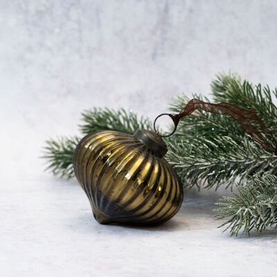 Lanterne de Noël côtelée de 3 po en vert olive