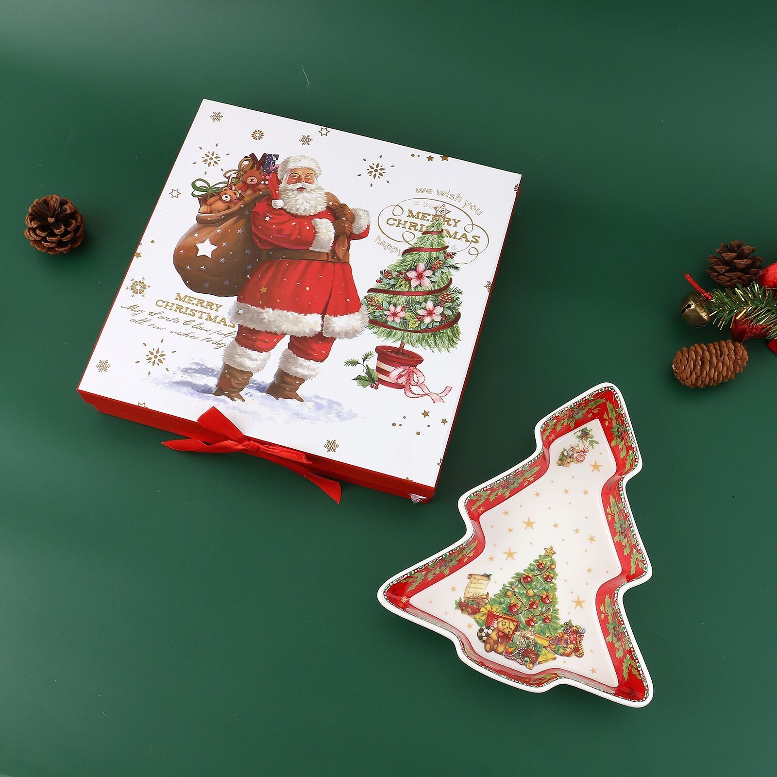 Christmas ceramic plate tree with Santa Claus Size: 21x24cm LM-867