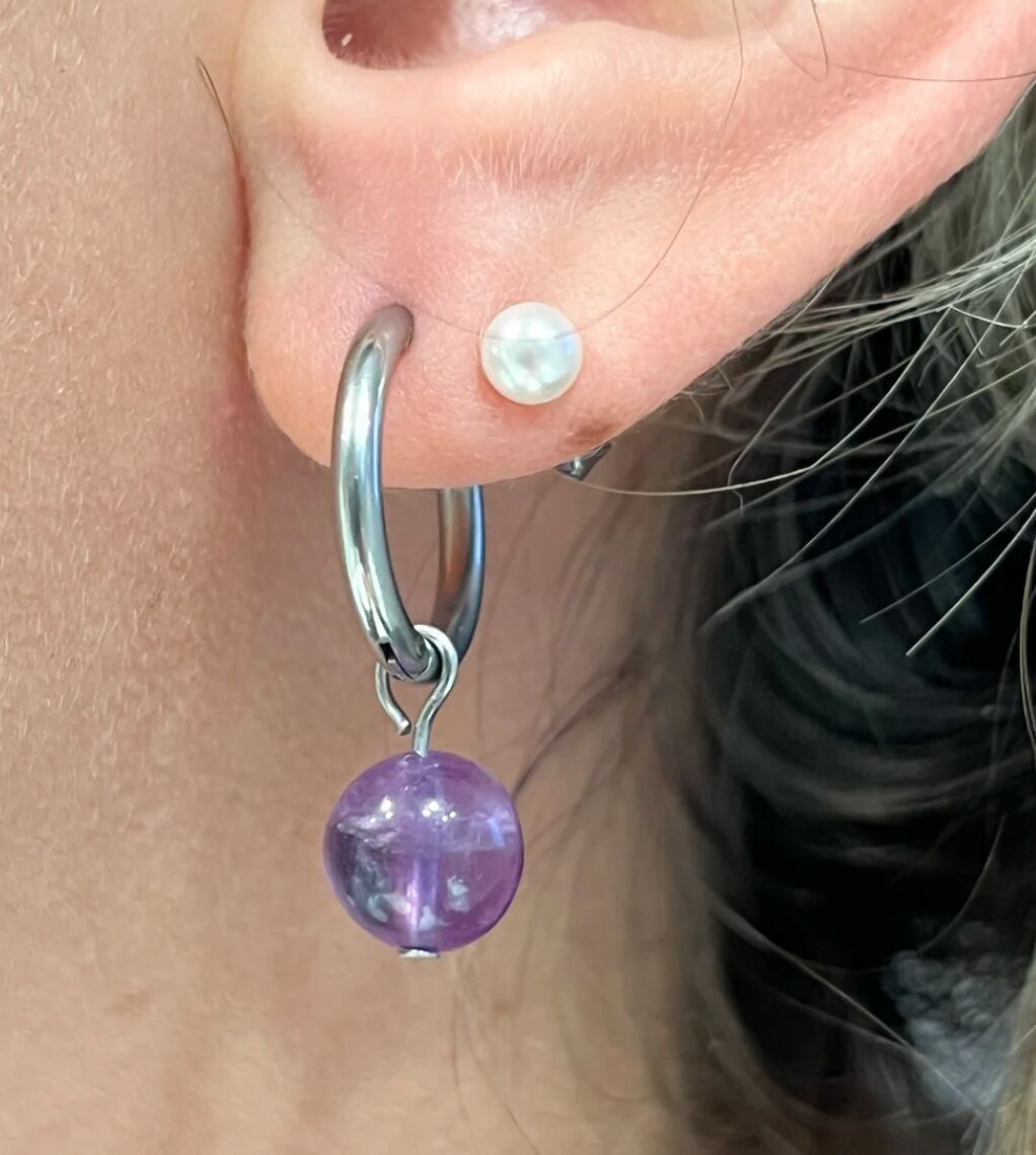 Boucles créoles en acier inoxydable argenté avec améthyste – Bijou raffiné et durable