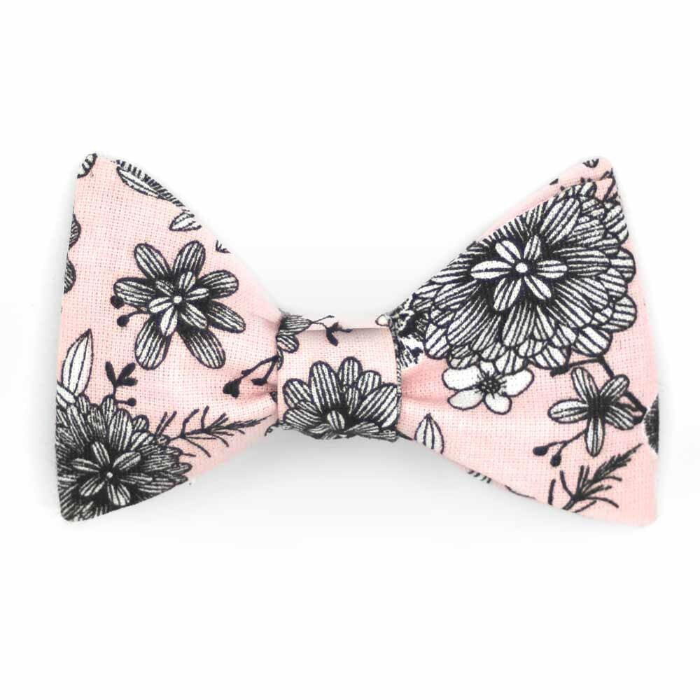 Gamba di ninfa dalia floreale rosa con papillon