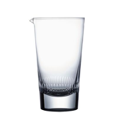 Un vaso mezclador con diseño de lanzas