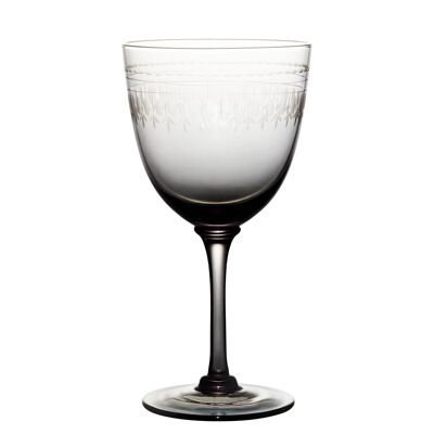 verres à vin en cristal fumé au design ovale