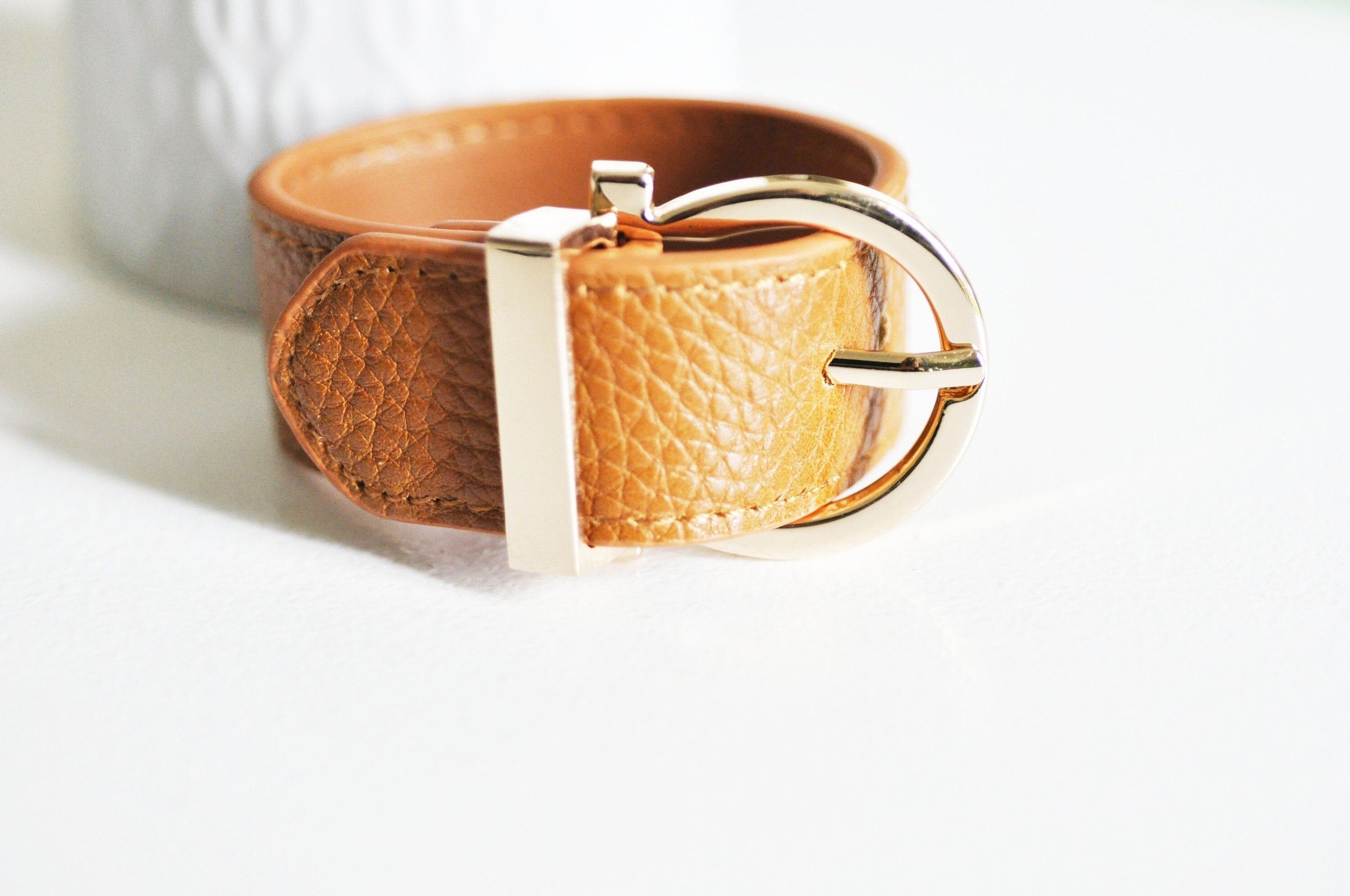 Bracciale in pelle di cammello fibbia regolabile in oro, pelle naturale, bracciale da donna, bracciale in pelle, bracciale in oro, 25.5 mm, G2493