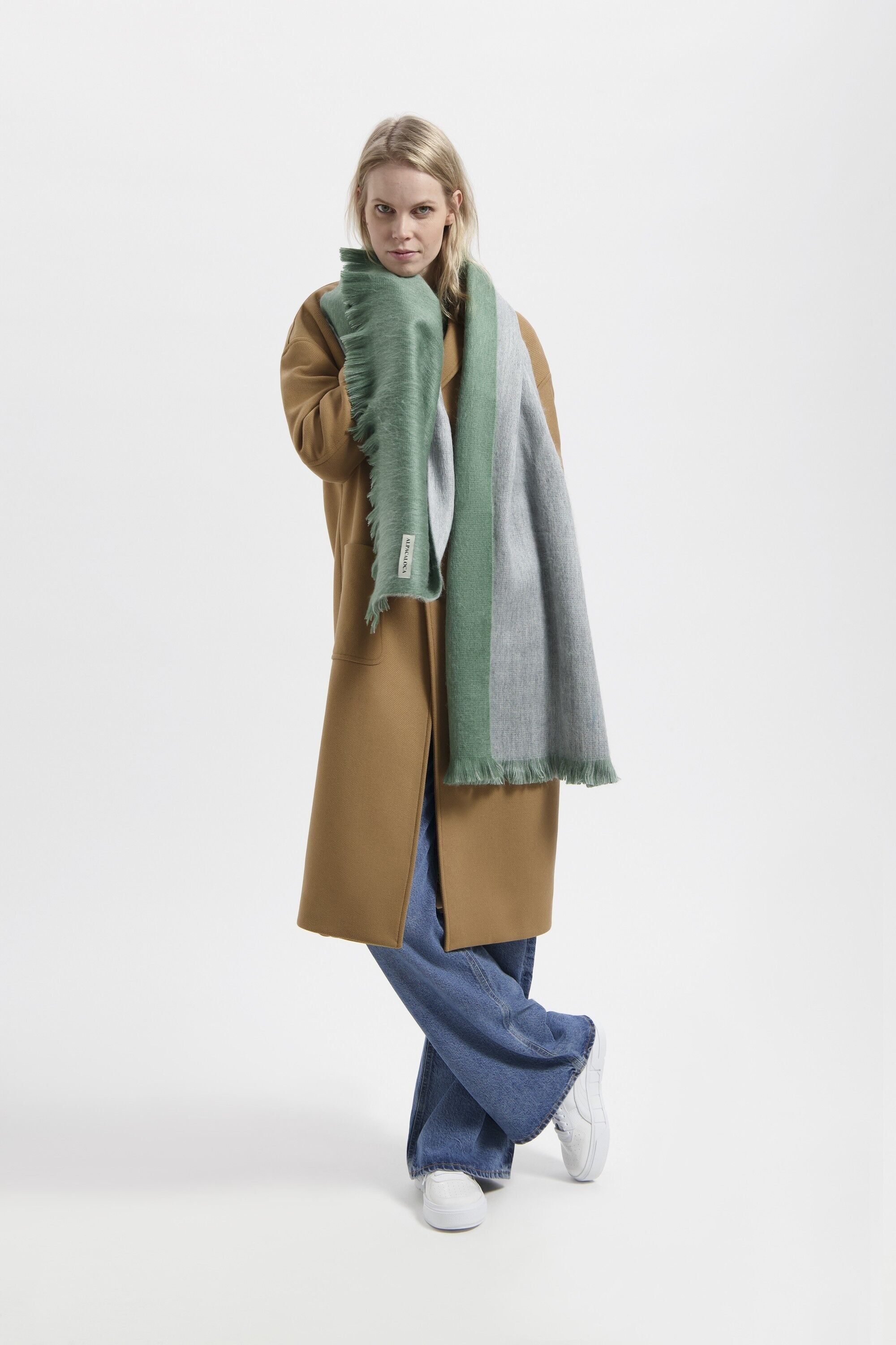 Sciarpa doppia grigio chiaro / verde smeraldo