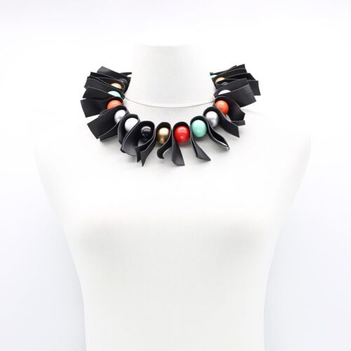 U-shaped Leatherette & Round Beads Necklace - Multi
