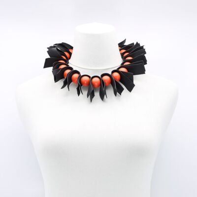 Collar de cuero sintético en forma de U y cuentas redondas - Naranja