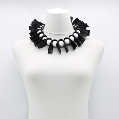 U-shaped Leatherette & Round Beads Necklace - White