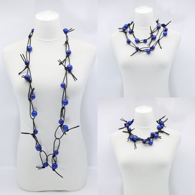 Collana con perline rotonde su catena in similpelle - Blu cobalto
