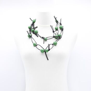 Collier Chaîne Perles Rondes sur Similicuir - Vert Printemps 1