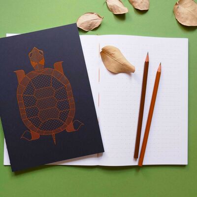 Cuaderno clásico Turtle páginas punteadas