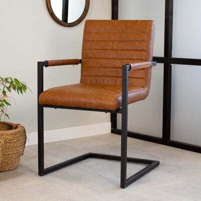 Chaise de salle à manger industrielle Kuba avec accoudoir cognac