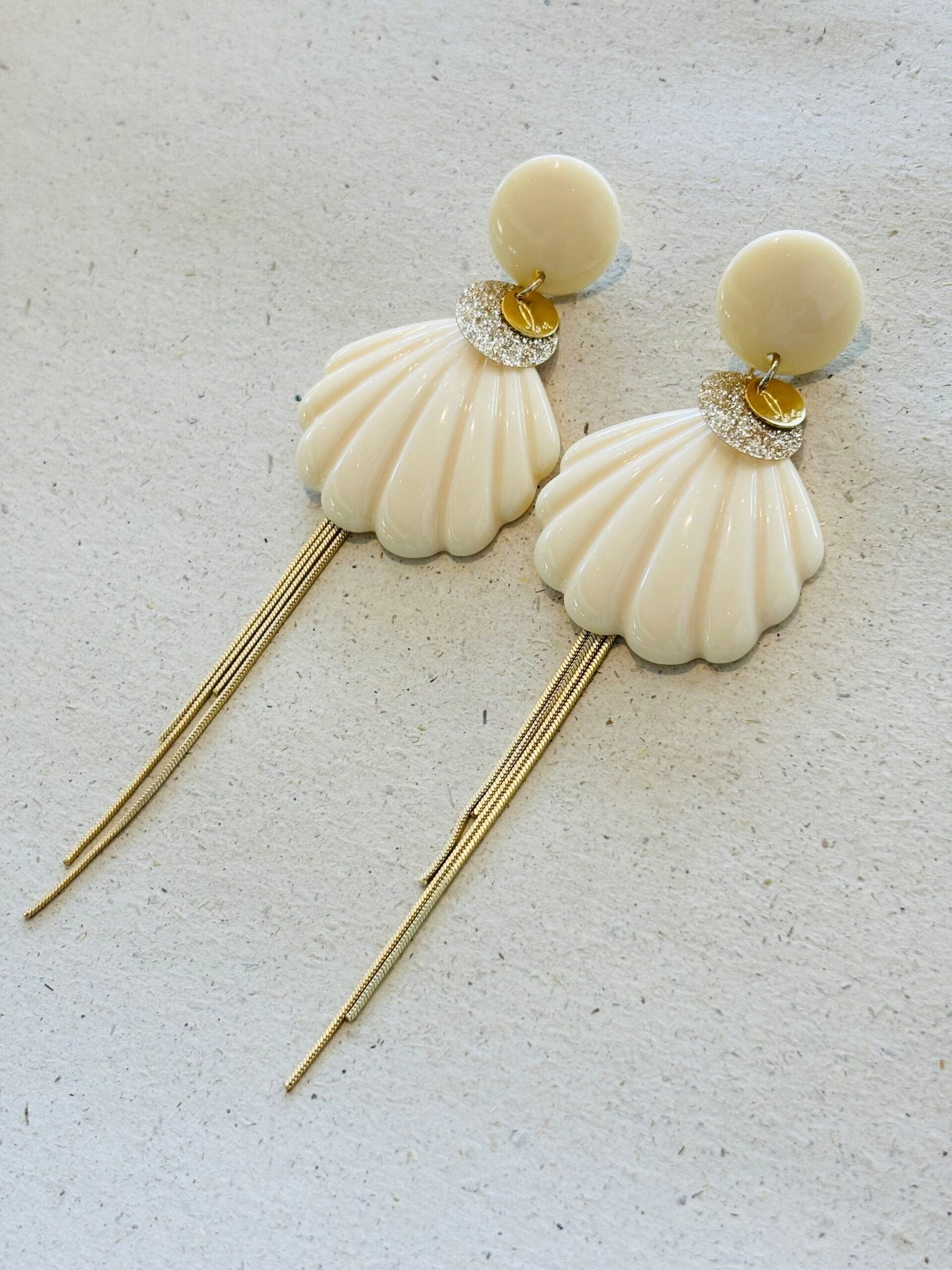 SÜBLIM beige earrings
